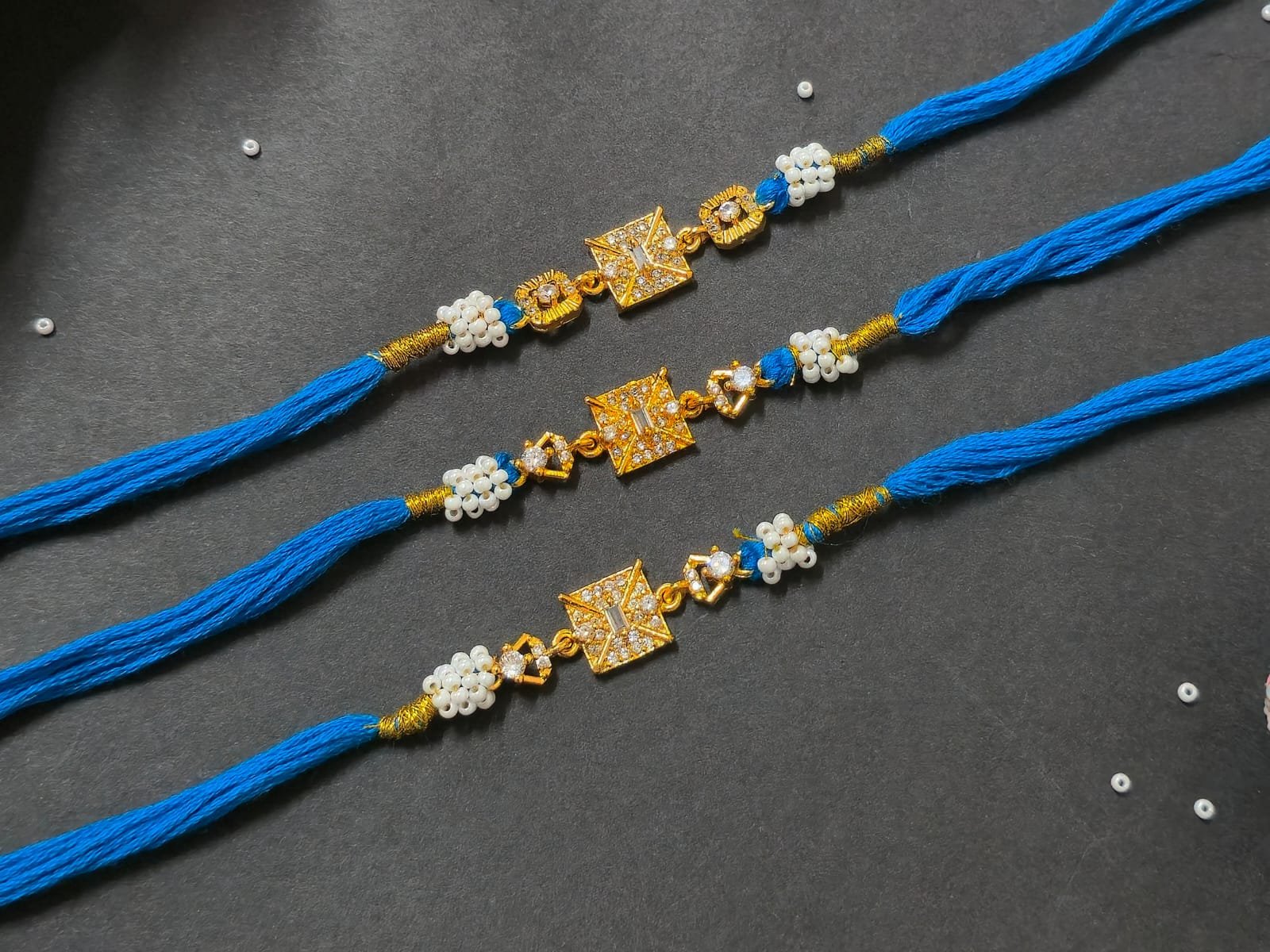 AD Stone Kundan Rakhi