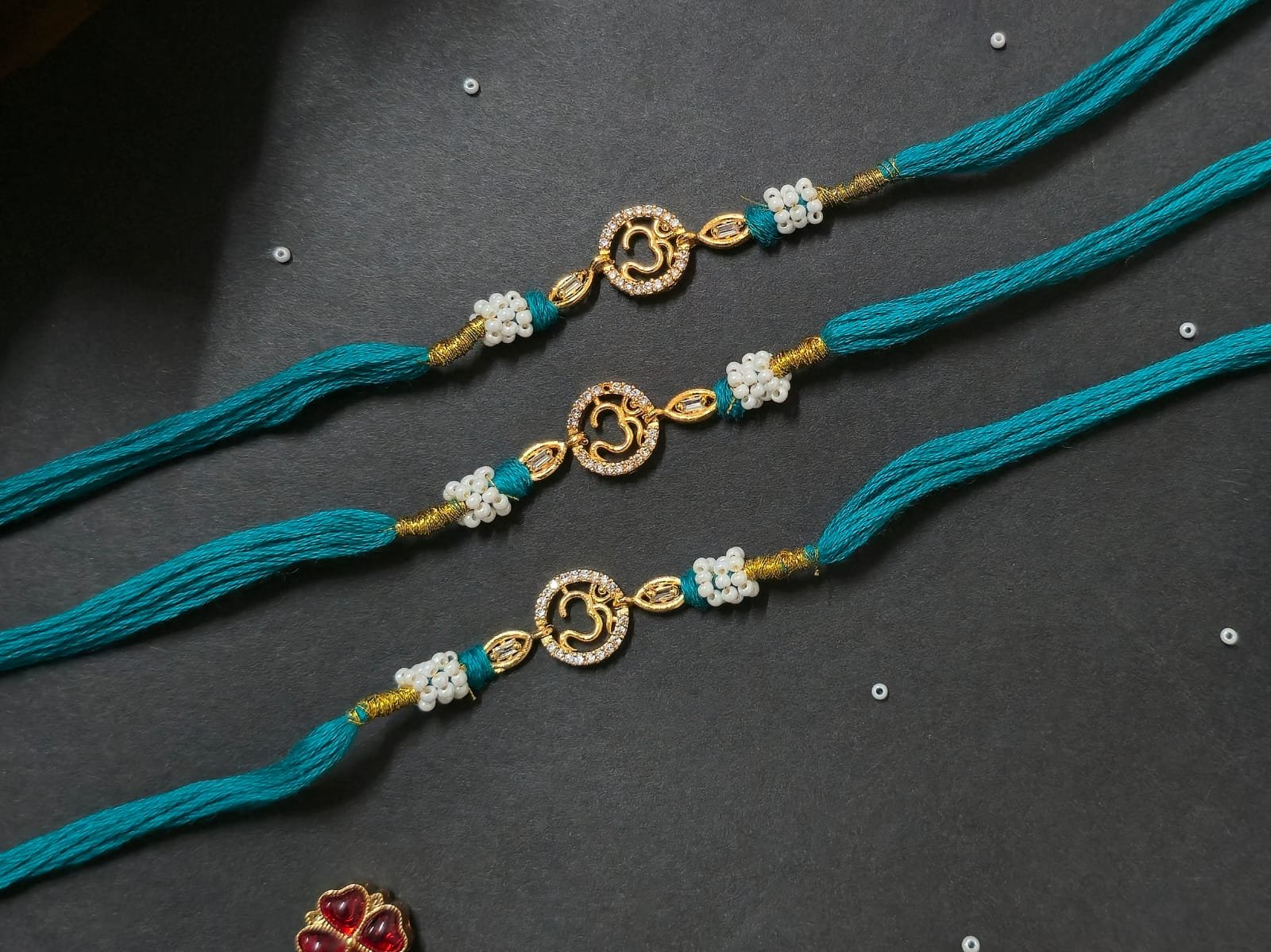 AD Om Rakhi